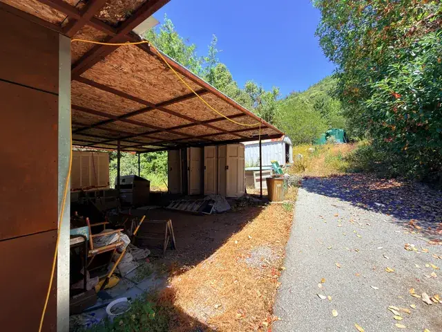 Large poly water storage tank on the upper bench